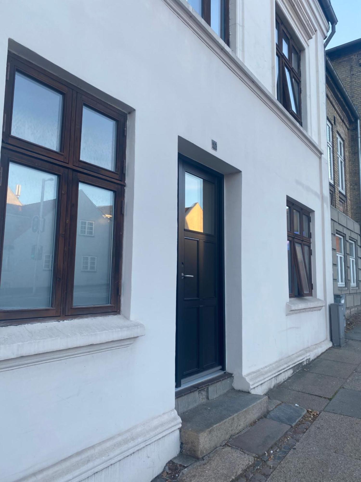 En Hel Lejlighed I Midtbyen - Centralt, Hyggelig Og Taet Pa Alt! Randers Exterior foto